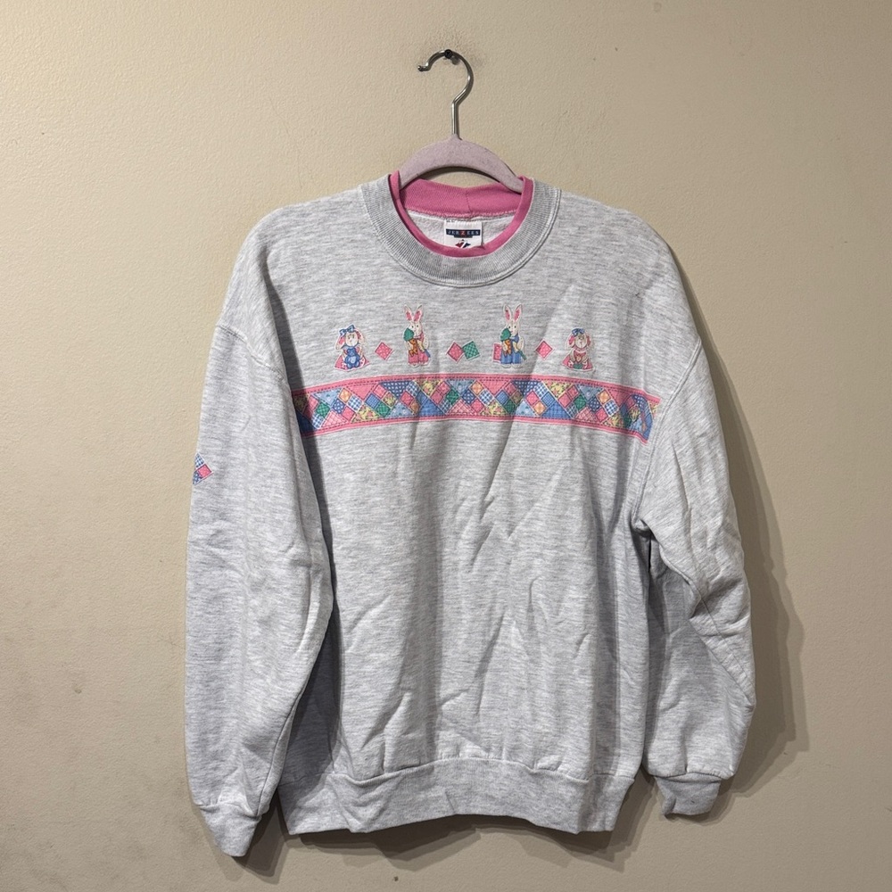 Gray Crew Neck Jerzees Sweater pastel rabbit & pattern patches L Spring Easter